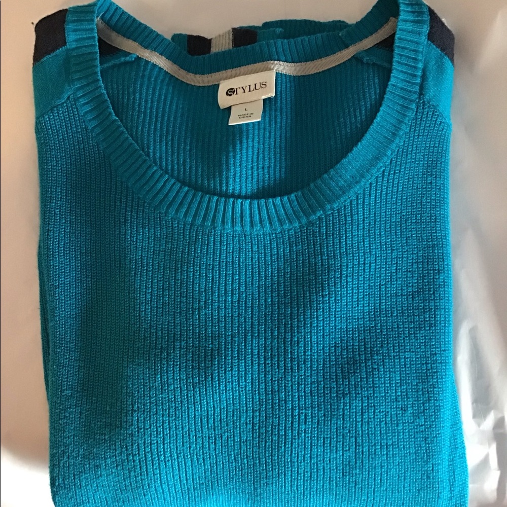 STYLUS pullover sweater sz Large  blue